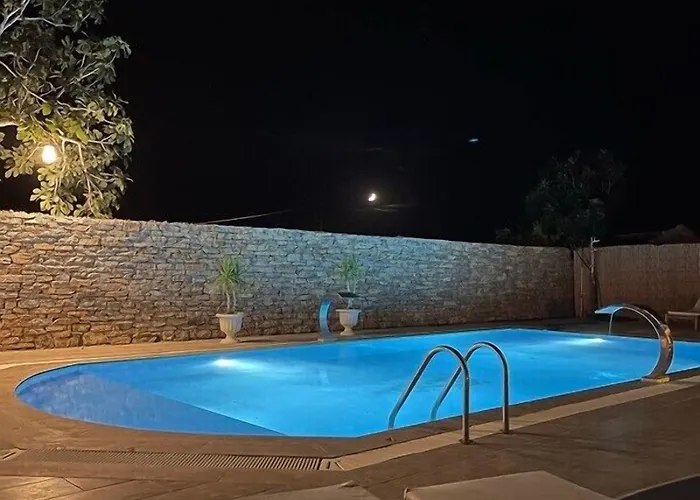 Albizia Boutique Hotel *